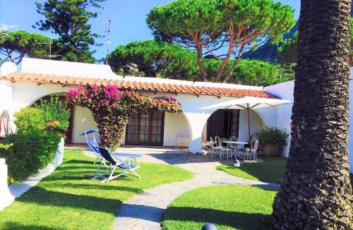 Succhivo Villa | Villetta con Giardino esclusivo di 1000 mq, Piscina, Tennis, Calcio, Bocce