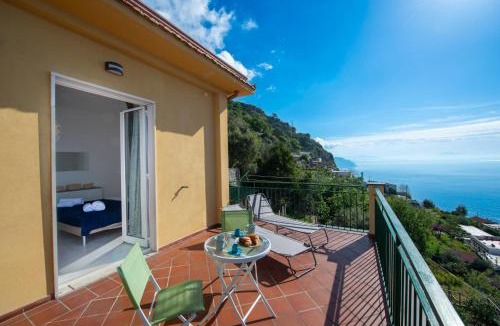Conca dei Marini Apartment | VivimiHome - Casa Angelina