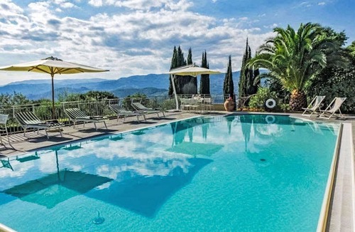 Monsummano Terme Villa | Wonderful private villa with A/C, private pool, WIFI, TV, terrace, pets allowed and panoramic view