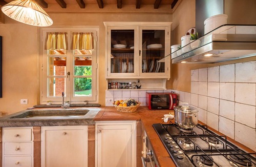 Colle di Compito Villa | Wonderful private villa for 4 guests with private pool, WIFI, A/C, TV and veranda, close to Lucca