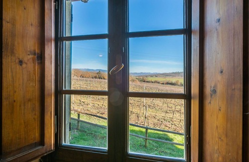 Bucine Villa | Wonderful private villa for 9 people with private pool, WIFI, TV and pets allowed