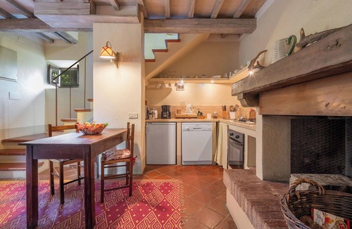 Vivo dʼOrcia Villa | Wonderful private villa for 2 guests with WIFI, pool, TV, balcony and panoramic view
