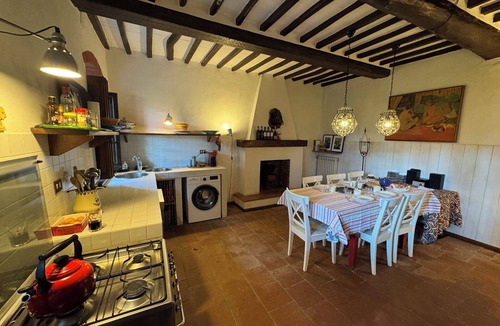 Santa Maria del Giudice Villa | Wonderful private villa for 7 guests with private pool, TV, pets allowed and panoramic view