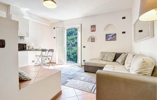 1 Bedroom Pet Friendly Home In Avegno