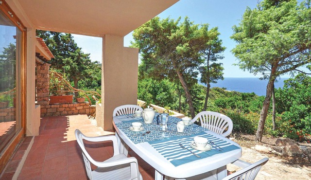 2 bedroom awesome home in Trinita´ d´Agultu OT