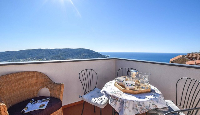 2 bedroom nice apartment in Castellabate