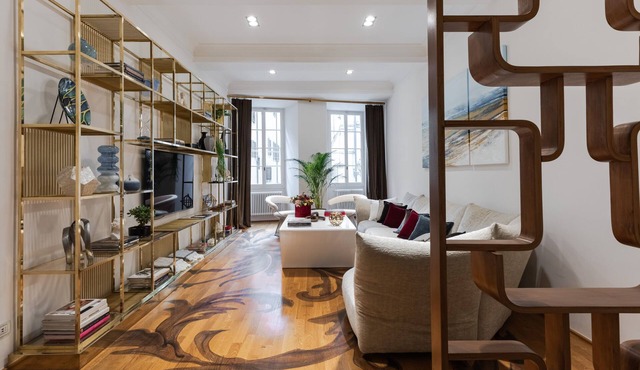 3BR Deluxe Palazzo Complimentary Wine Premier Location Pitti Palace View