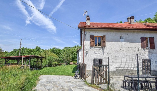 4 bedroom stunning home in Tiglieto