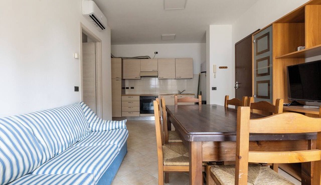 A centrally located apartment, close to all amenities and the Po River in Viadana