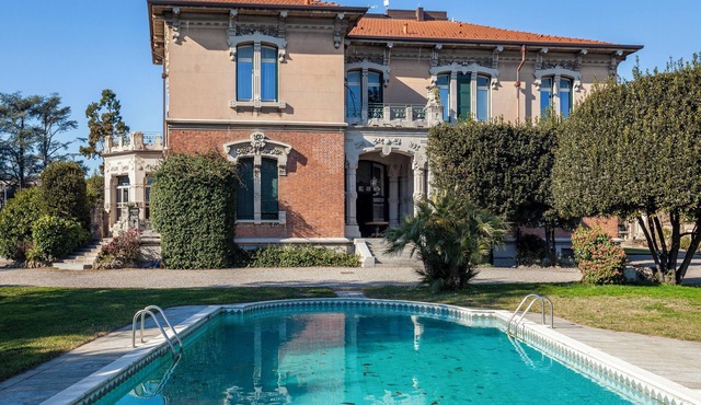 A Fabulous Art Nouveau Villa on the Outskirts of Milan and Near the Rho Exhibition Center—Perfect for Relaxation or Business