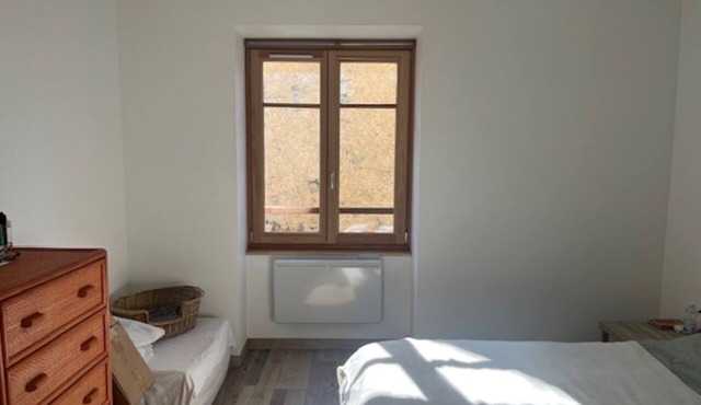 A stone's throw from the CENTRE: ALL-CONVENIENCE APARTMENT WITH CLOSE CONVENIENCES!