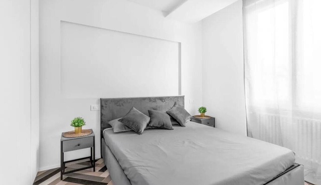 AC61 [Lambrate-Loreto] Modern Central