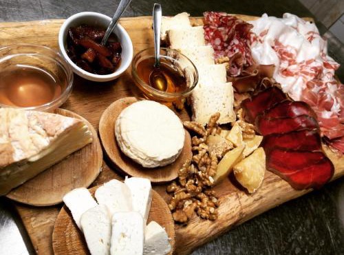 Agriturismo di Charme e Ristorante Stallato Il Filo di Paglia
