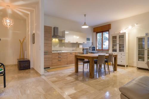 Alle mura apartment by Reasy&Busy
