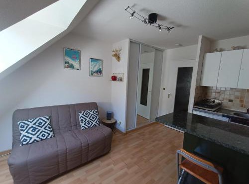Allos studio pour 4 personne centre village à 8min à pieds