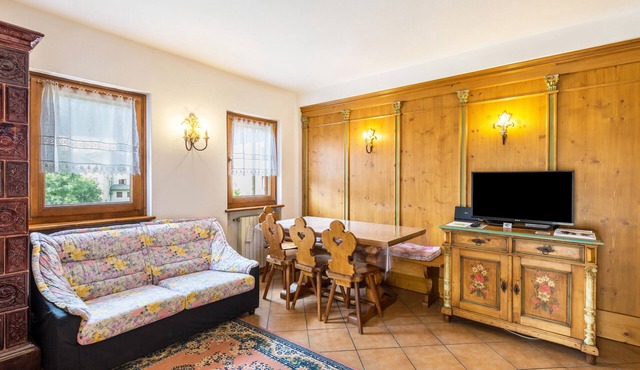 Apartment 'Casa Lita E Jay A Vinigo' with Mountain View, Private Terrace and Wi-Fi