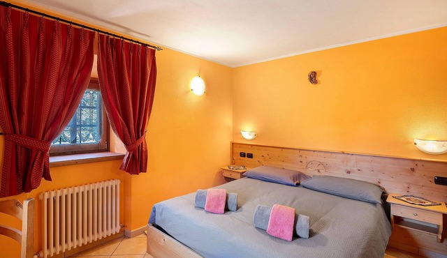 Apartment 'Devislong' with Mountain View, Shared Garden and Wi-Fi