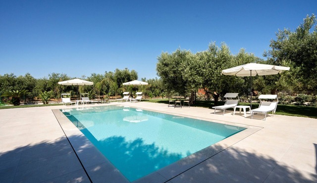 Apartment 'L'Aia - 2' with Shared Pool, Wi-Fi and Air Conditioning