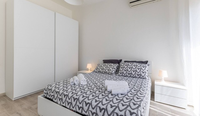 Apartment 'Mi Casa Es Tu Casa - Piano Terra' with Private Terrace, Wi-Fi and Air Conditioning