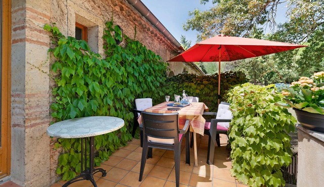 Apartment 'Studio Dans Terrain De 30he' with Private Pool, Private Terrace and Wi-Fi in Hounoux