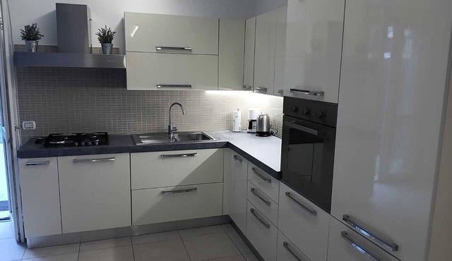 App. TOBI, charming apartment in a quiet location only 80 mt from the lake
