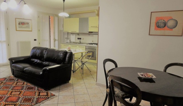 Beautiful apartment in the center, with reserved parking space, 4 beds