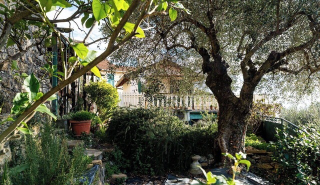 Beautiful private villa for 4 people with A/C, WIFI, terrace and pets allowed