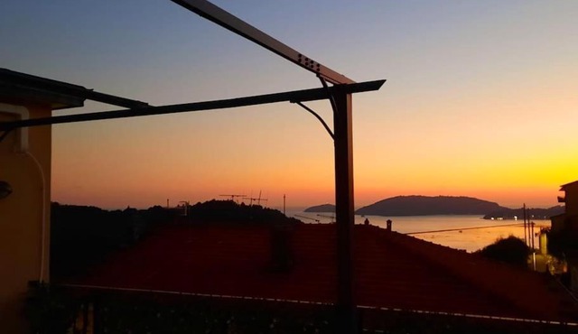 "Brezza Marina" con terrazza vista mare