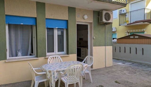 Caorle ground floor property near the sea