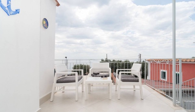 Casa Anna in Nerano 10 minutes from the sea