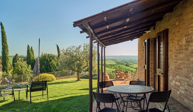 Casa Ginevra-2 Suite with private garden-Crete senesi-Tuscany