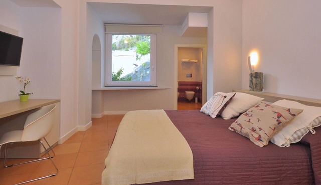 Casa Mao - ID 3309 - One Bedroom Hotel, Sleeps 2