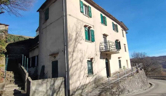 Castello della Regina: Panoramic Views, a Home Full of Relaxation and Comfort in Emilia-Romagna