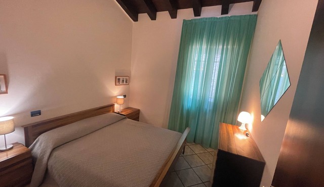 Charming 2-bedroom apartment in Brenzone sul Garda with panoramic lake view