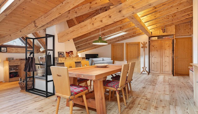 Charming Attic in Valli Di Borzago