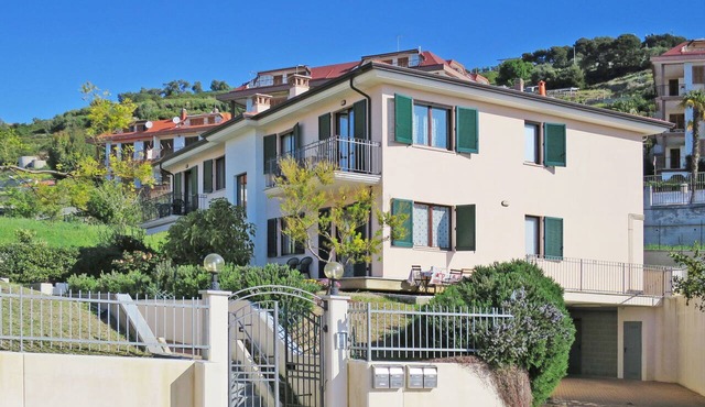 Cielsereno (SLR246) by Interhome