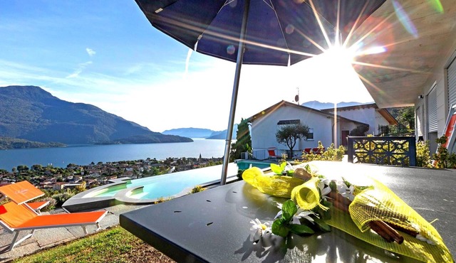 Collinetta Margherita Bungalow Holiday Apartment with Pool