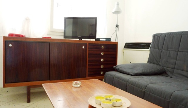 Comfortable villa with a big private garden