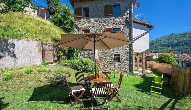 Cozy apartment in Benabbio with WiFi