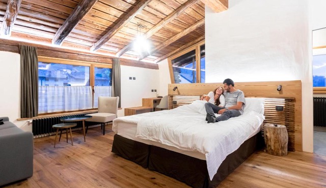 Curt di Clement Eco Mobility Hotel