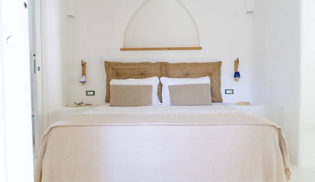 Deluxe Two-Room Apartment with a wide balcony and sea view