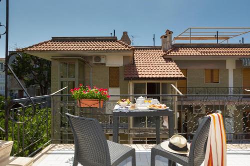 DOUBLE HOUSE SORRENTO byBEACH