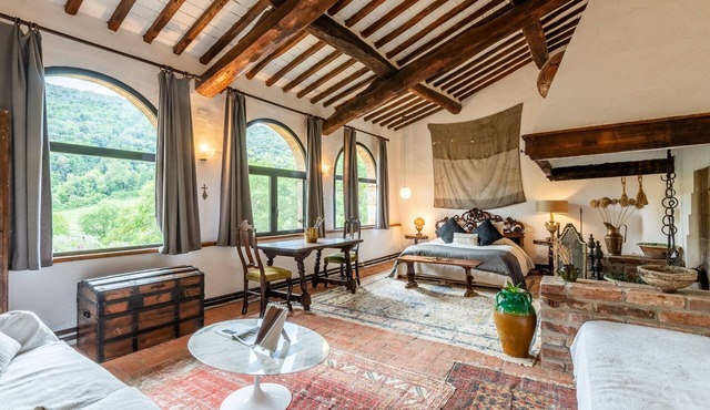Ebbio – Villa and Organic Farm in Monteriggioni