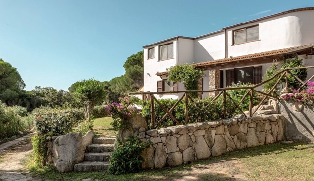 Exclusive Villa 100m from the Sea & private Garden