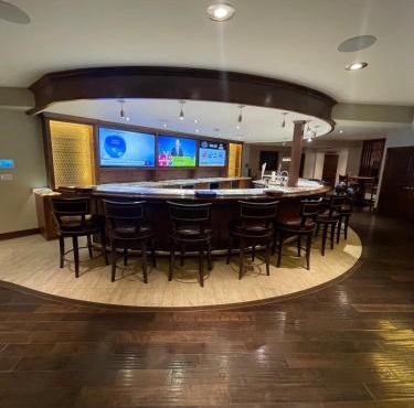 Exclusive Villa with Expansive Space & Private Bar in Foxfield