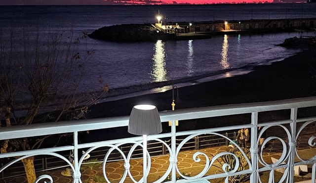 Galene - beachfront Costa d'Amalfi - nnSuperior double room with seaview balcony