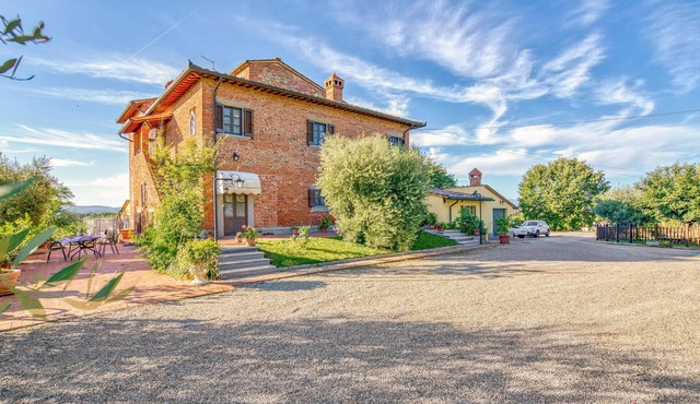 Gorgeous apartment in Monte San Savino -AR- with WiFi
