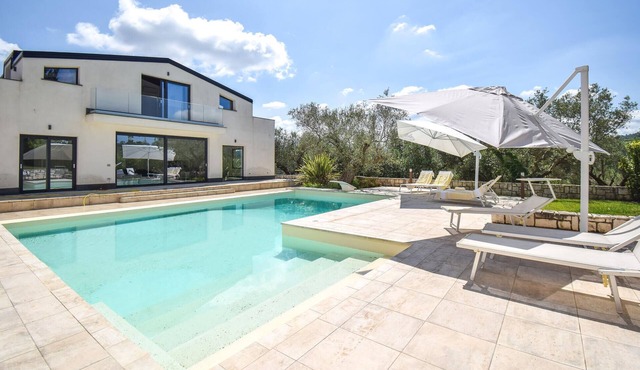 Gorgeous home in Caiazzo