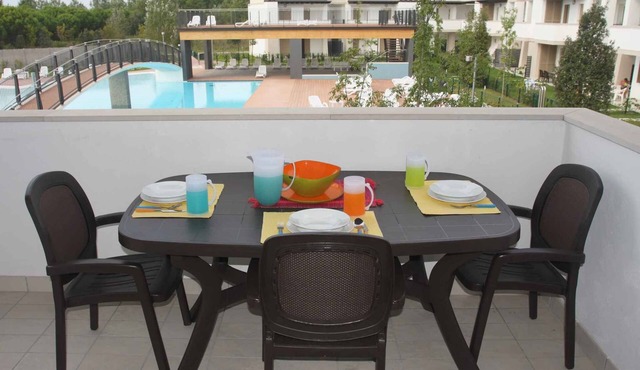 Holiday apartment mit Klimaanlage und Balkon