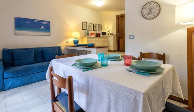 Holiday Home 'Casetta Al Mare' with Wi-Fi and Air Conditioning